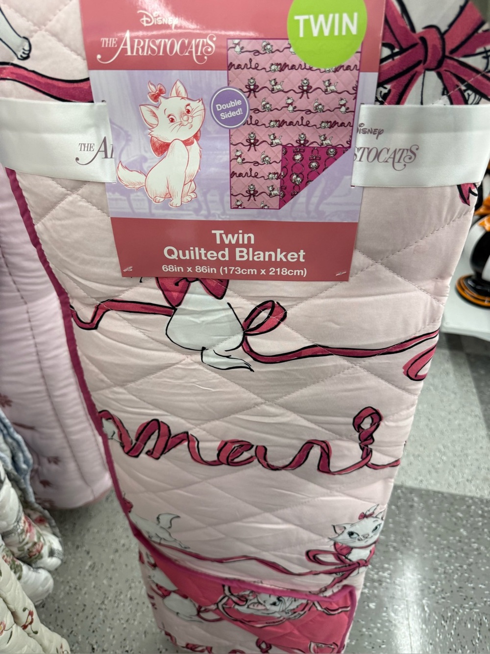 Disney The Aristocats Twin Quilted Blanket - Light Pink and Dark Pink